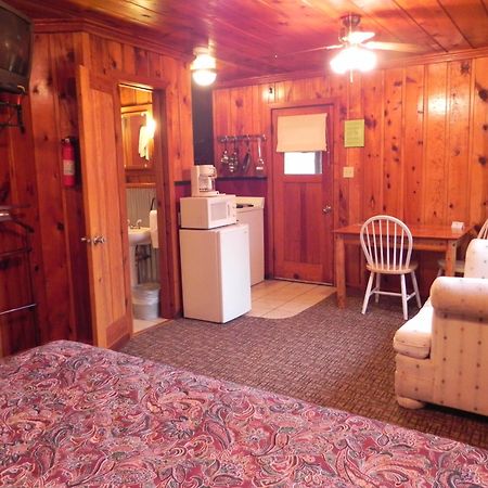 Apache Village Cabins Рюидозо Екстериор снимка