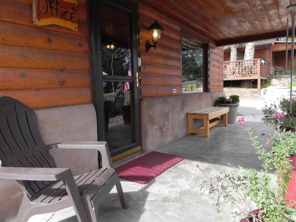 Apache Village Cabins Рюидозо Екстериор снимка