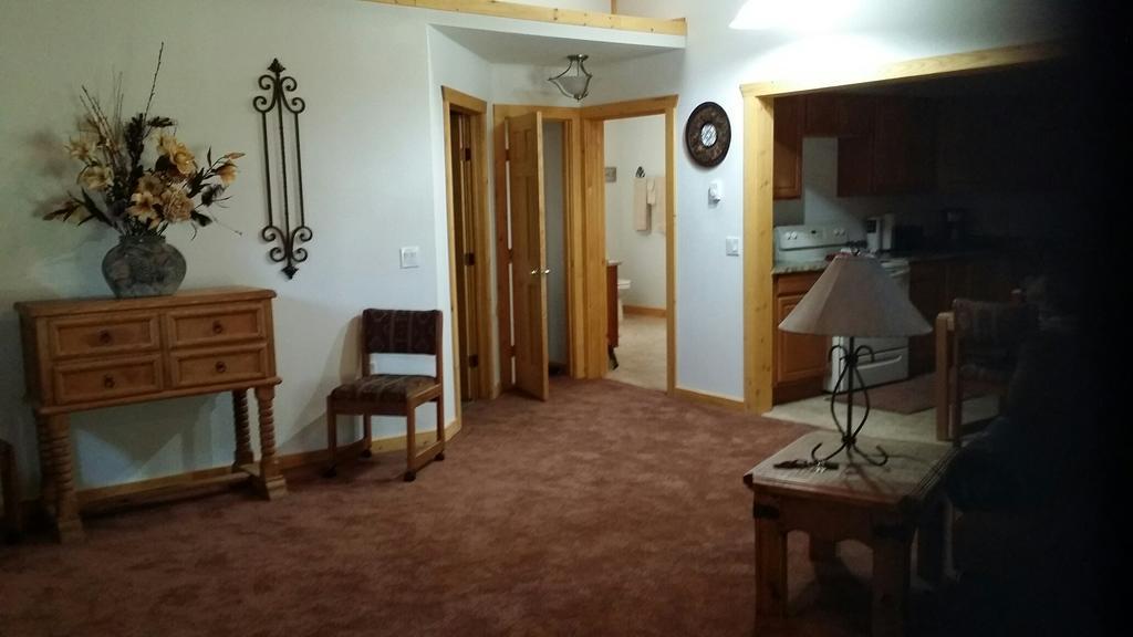 Apache Village Cabins Рюидозо Екстериор снимка